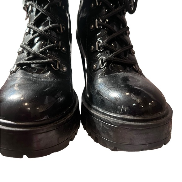 GUESS GBG Los Angeles SIZE 8 Platform Block‎ Heel Bootie- pre loved whimsigoth - Picture 5 of 12